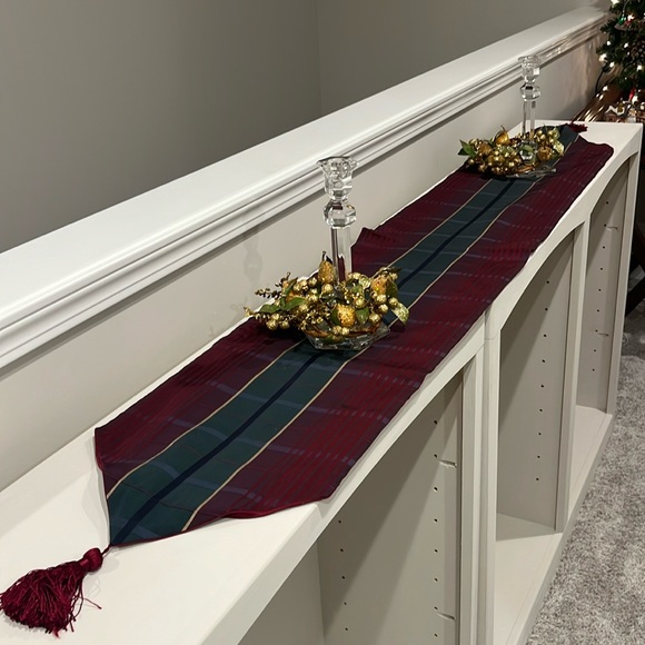 2-Sided Holiday/Anytime 72” Table Runner in Royal Colors or Solid w/End Tassels. - Picture 1 of 8